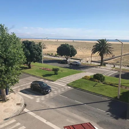 Casa Da Com Tres Quartos - Figueira Foz *